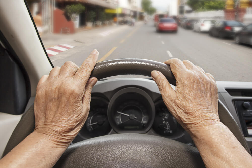 高齢者ドライバーによる交通事故の実例　