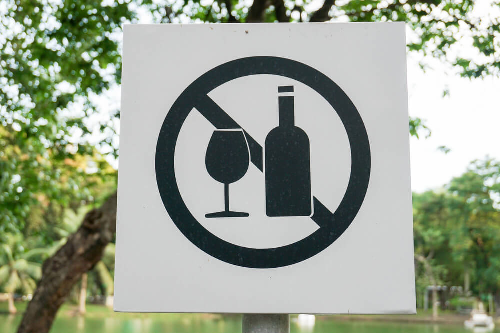 アルコール規制の法律は存在する？飲酒をしてはいけない？